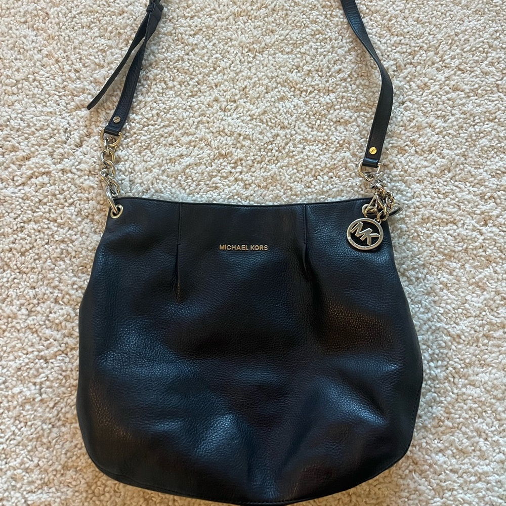 Michaels Kors crossbody bag